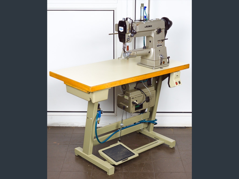 Juki DSC245 Cylinder arm sewing machine 10020